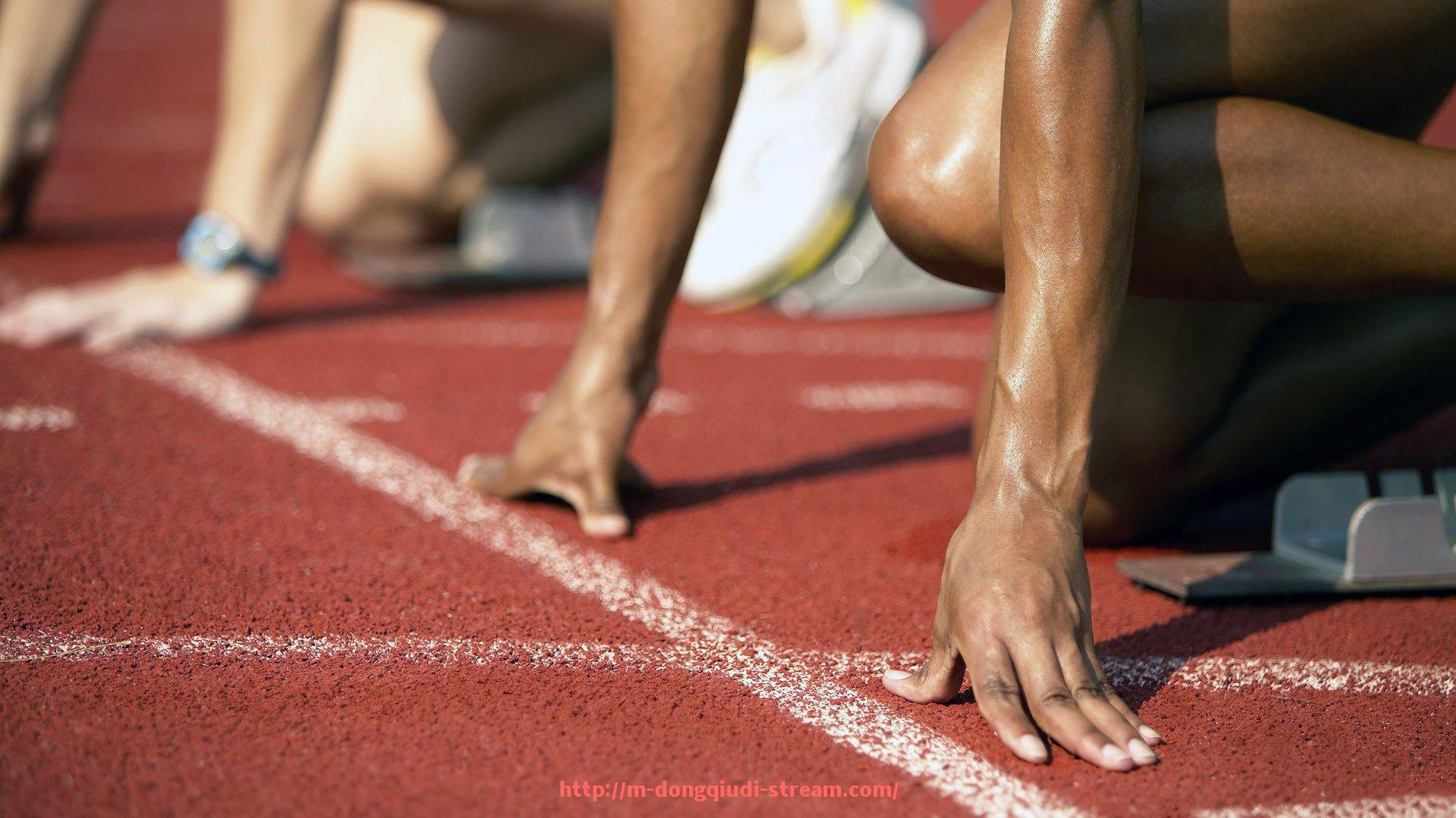 懂球帝直播-世俱杯球队战术调整实例解析及现场应变策略分析